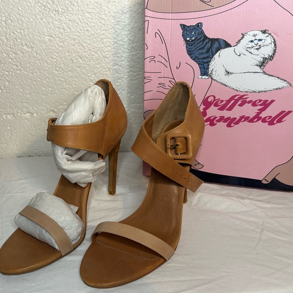 Jeffrey Campbell tan heels - Picture 2 of 3